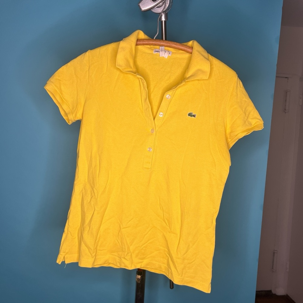 The car size 38 women’s yellow polo tea nice condition great for summer